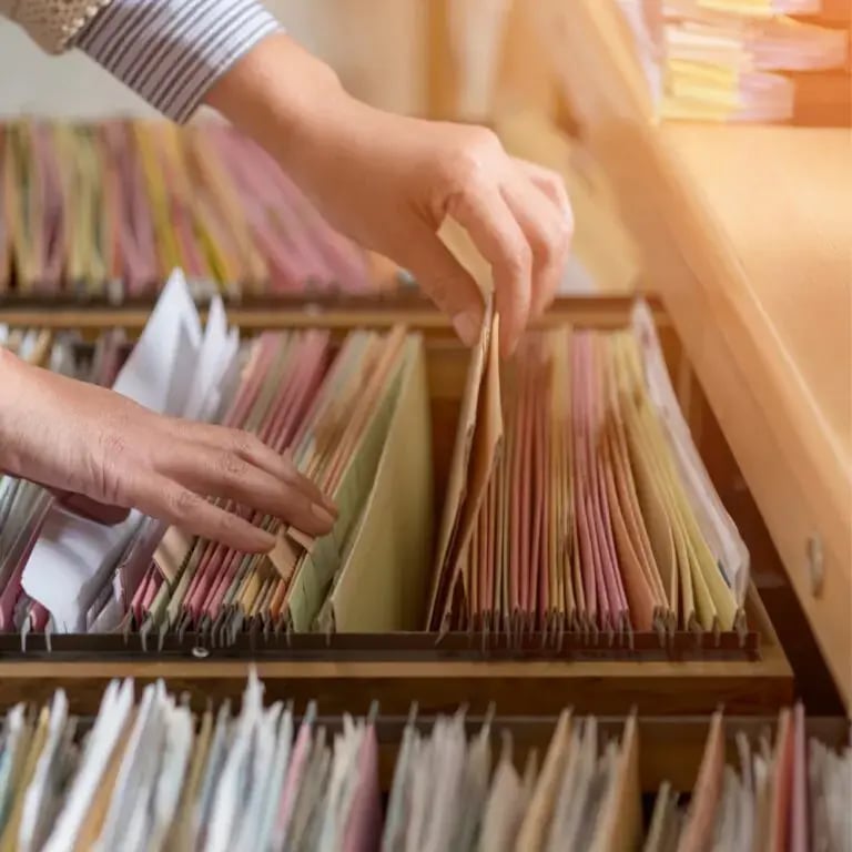 How to Bring Business Knowledge to Life